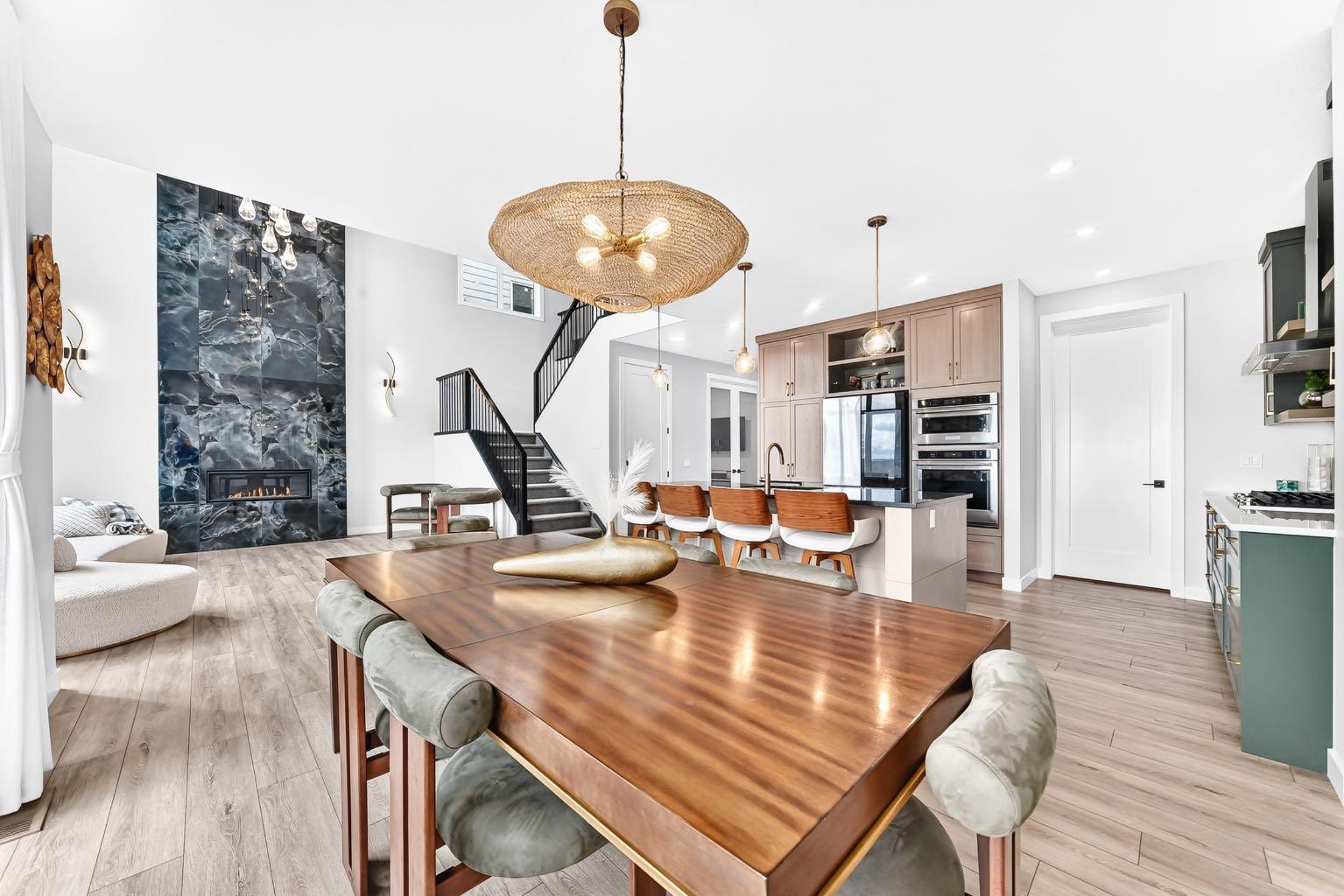 183 Marina Grove SE