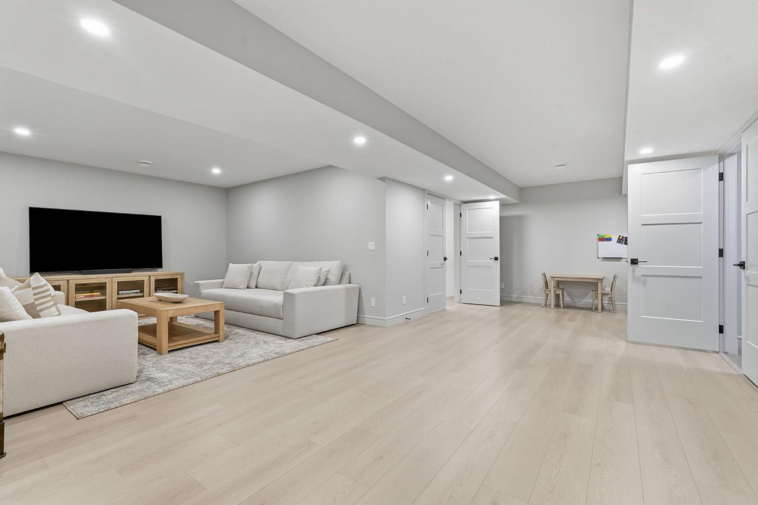10 Legacy Woods Crescent SE
