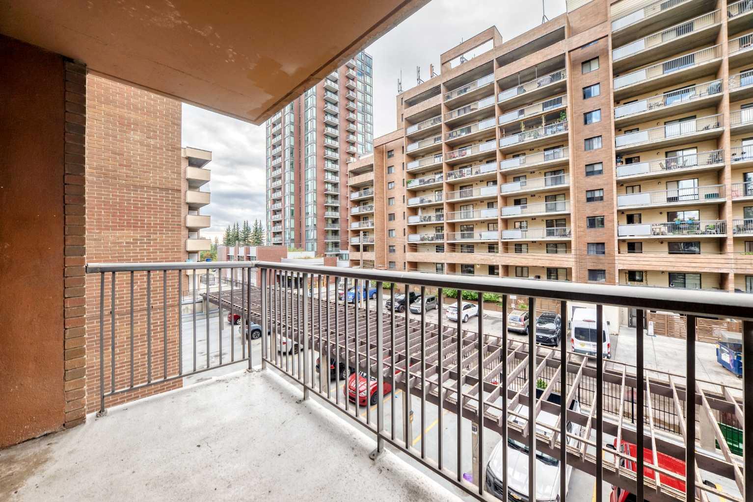 302, 1323 15 Avenue SW