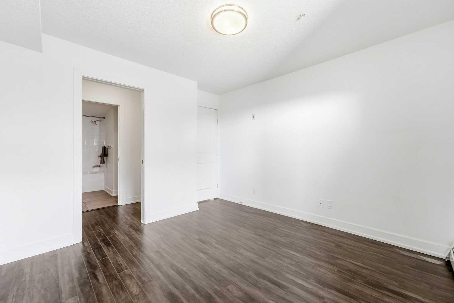 203, 611 Edmonton Trail NE