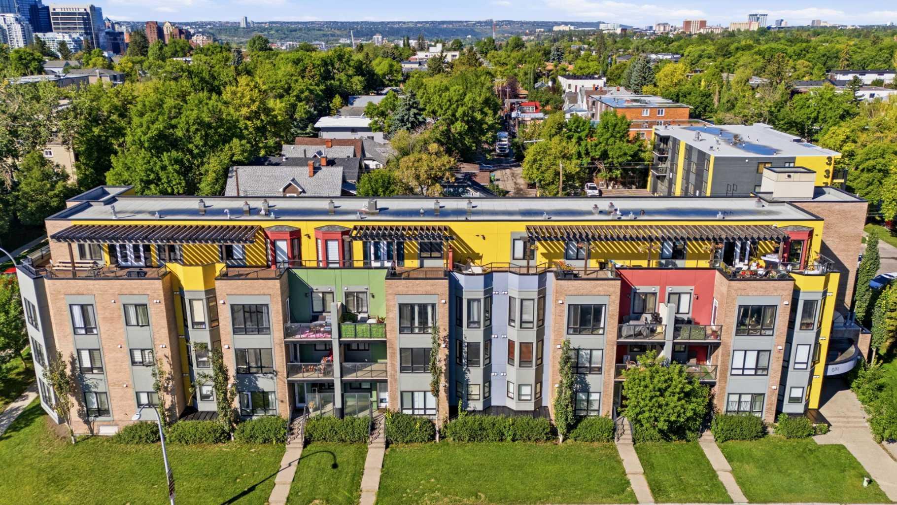 203, 611 Edmonton Trail NE