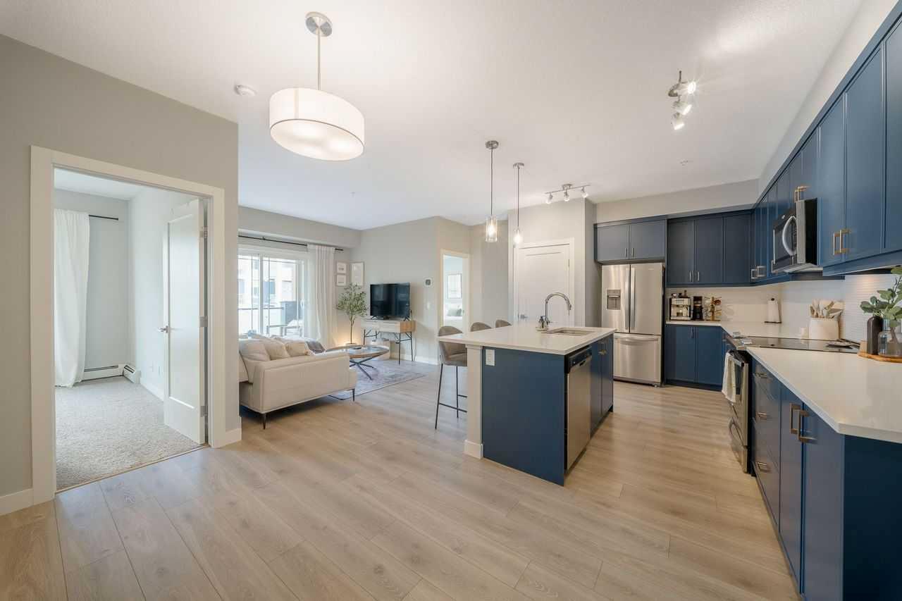 305, 100 Auburn Meadows Manor SE