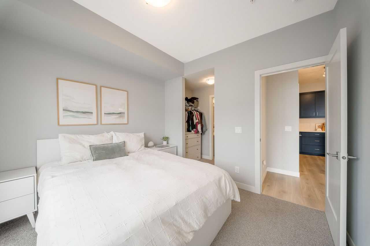 305, 100 Auburn Meadows Manor SE
