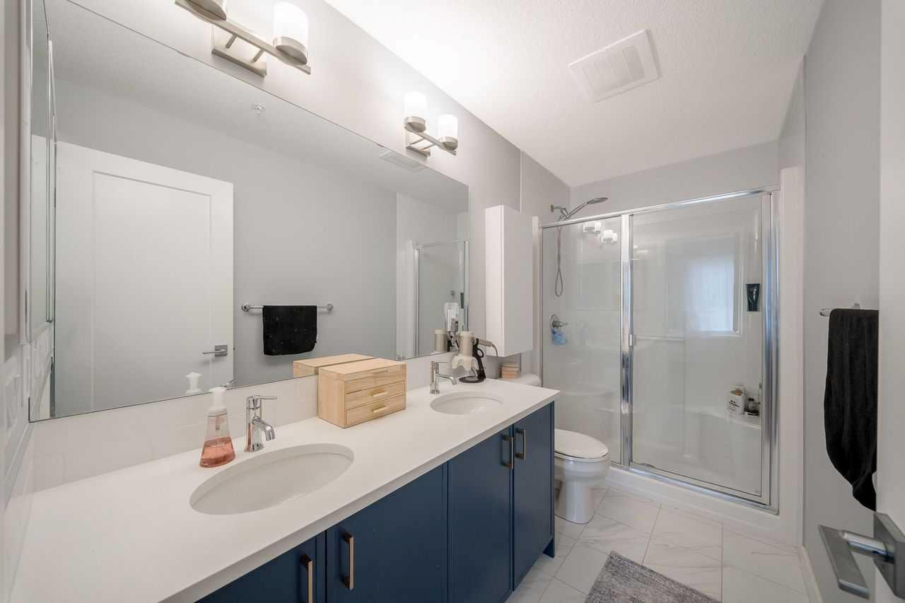 305, 100 Auburn Meadows Manor SE