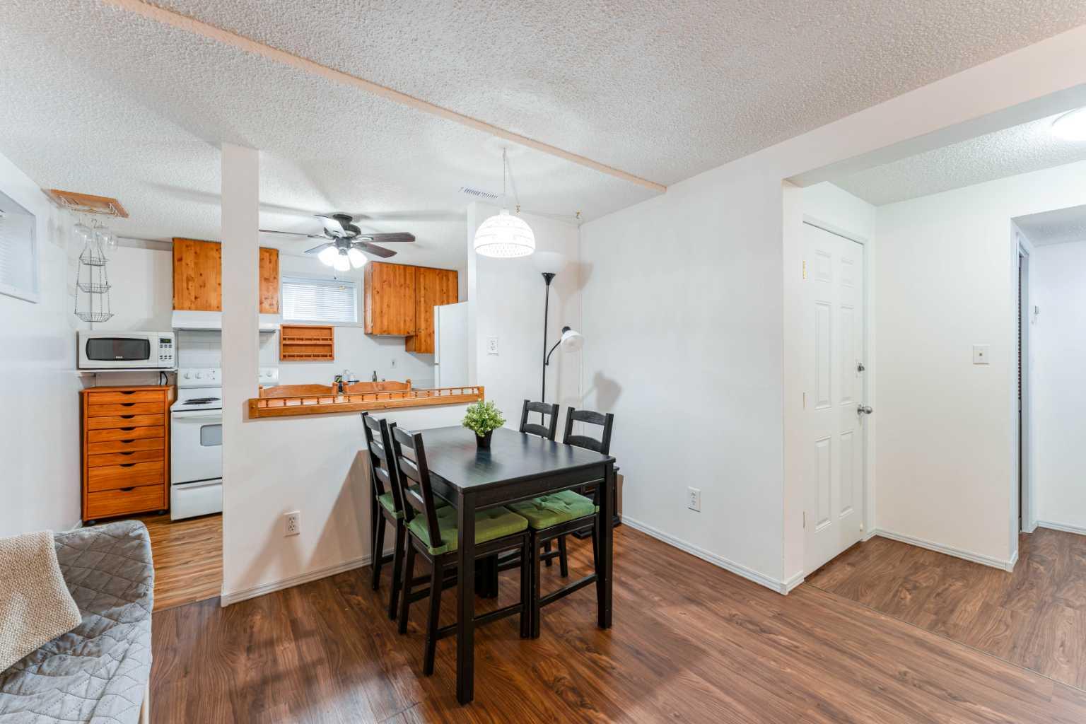 1502 40 Street SE