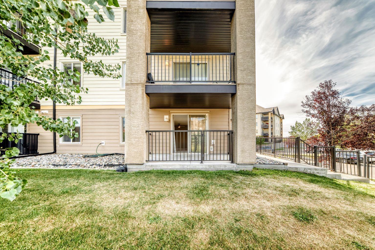 8101, 304 Mackenzie Way SW