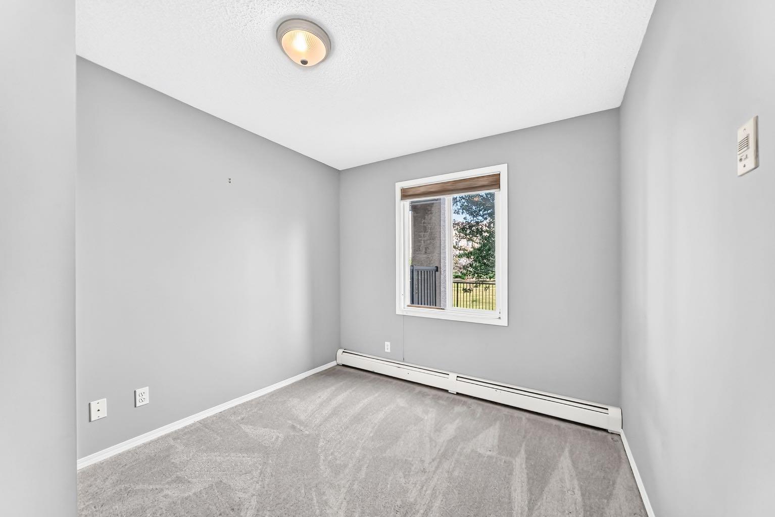 8101, 304 Mackenzie Way SW