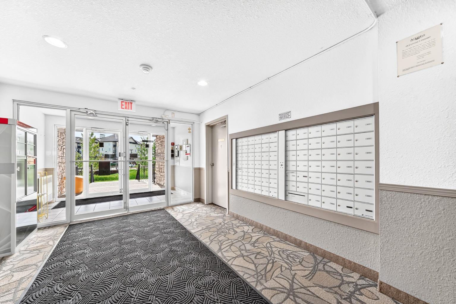 8101, 304 Mackenzie Way SW