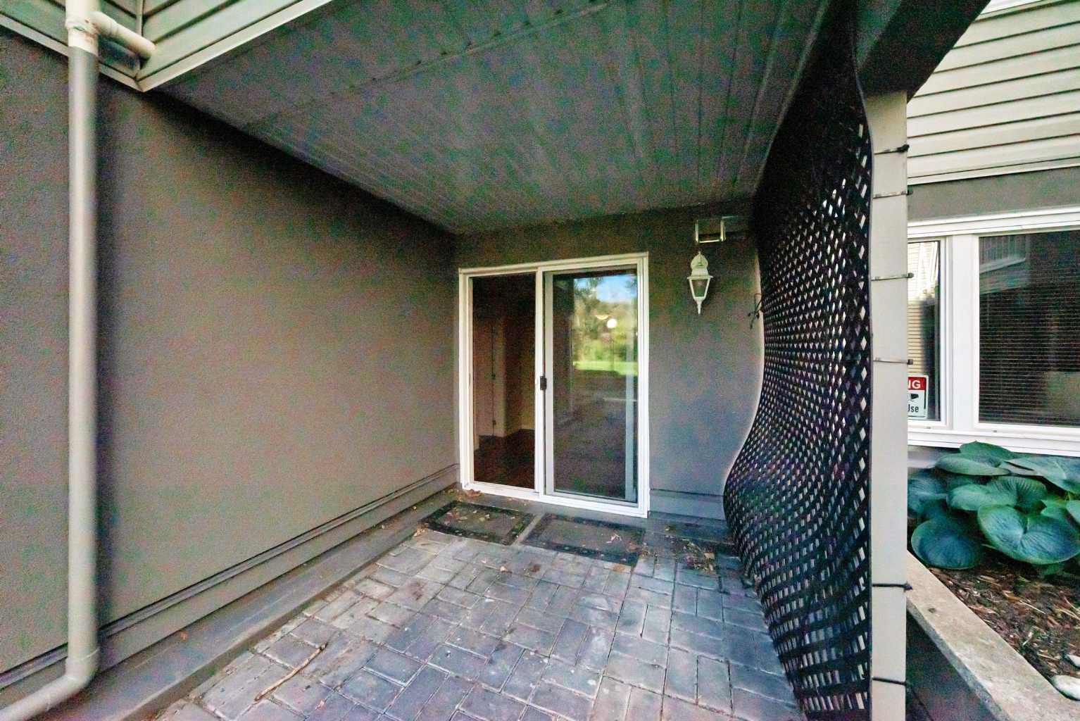 111, 2204 1 Street SW