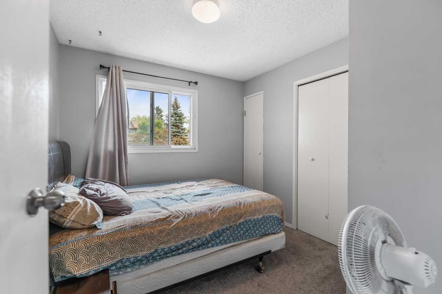 109 Falshire Terrace NE