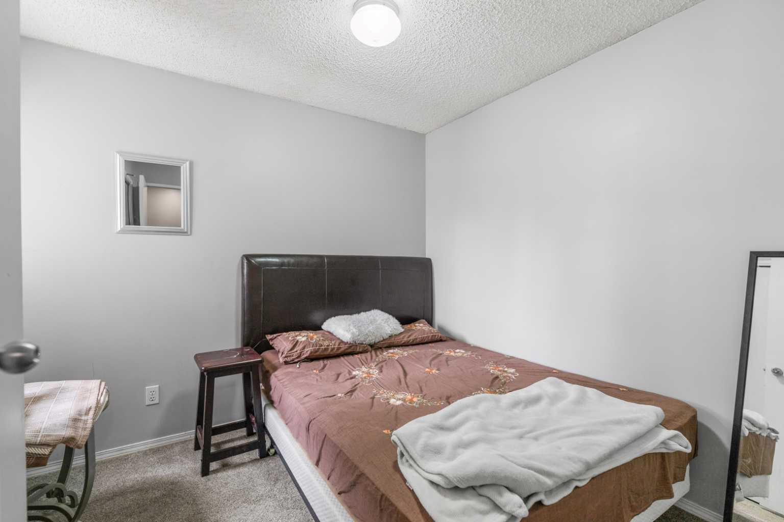 109 Falshire Terrace NE