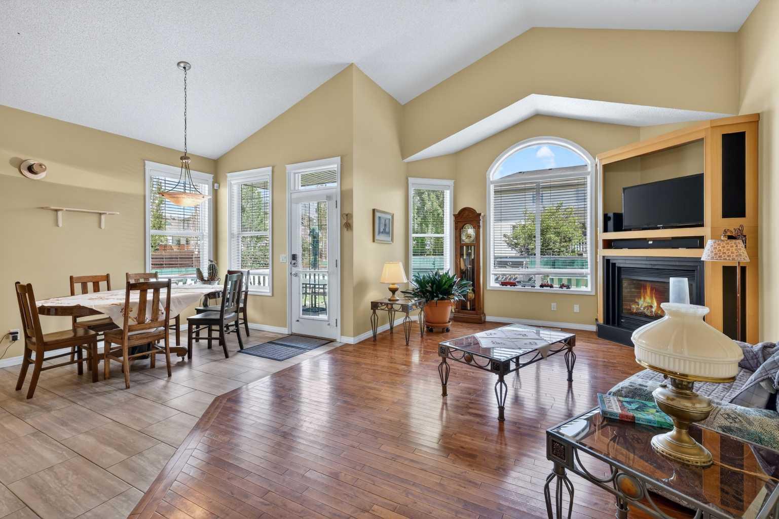 118 Invermere Drive 