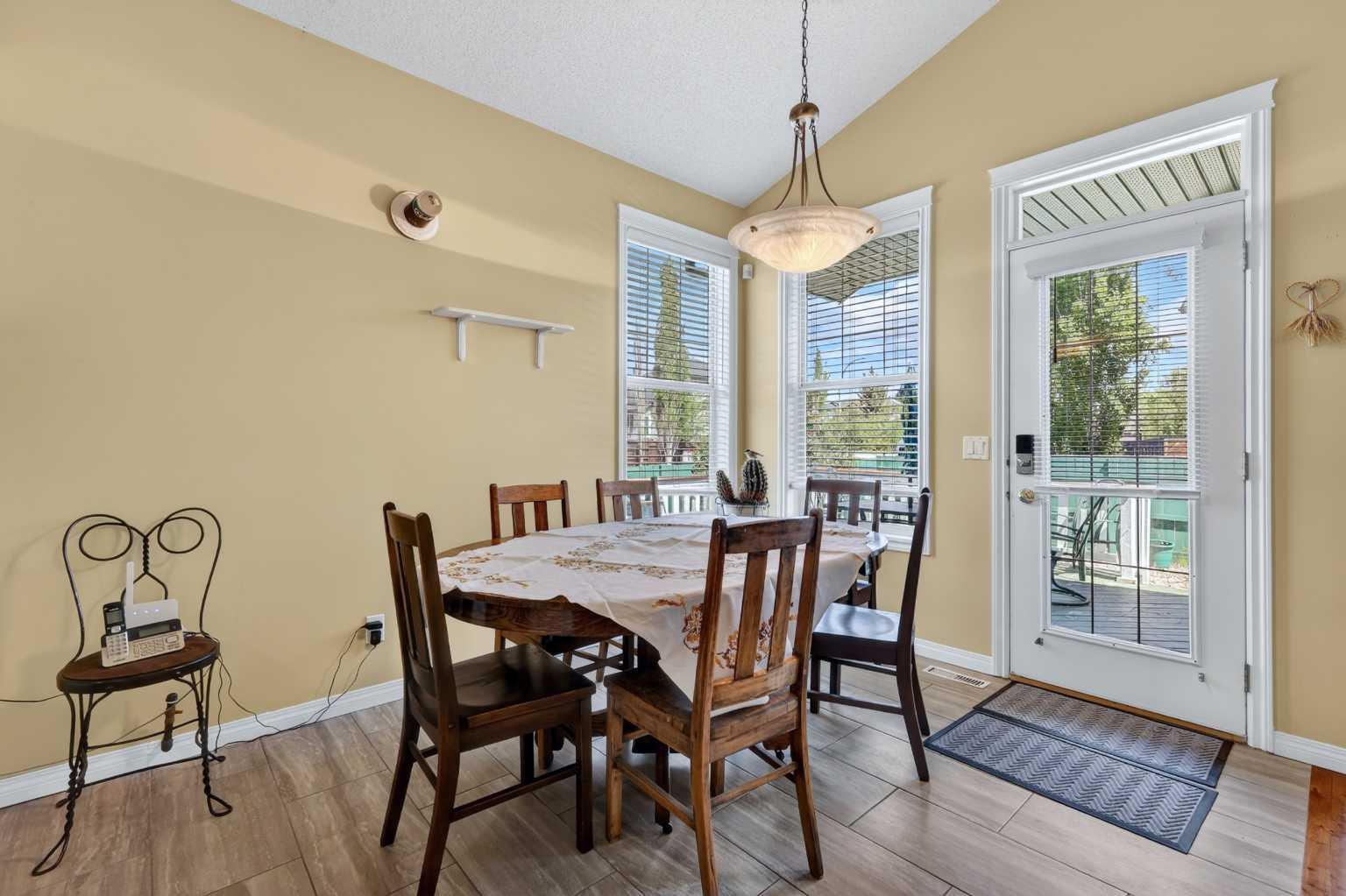 118 Invermere Drive 
