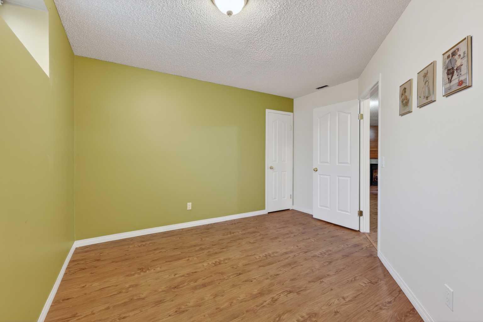 118 Invermere Drive 