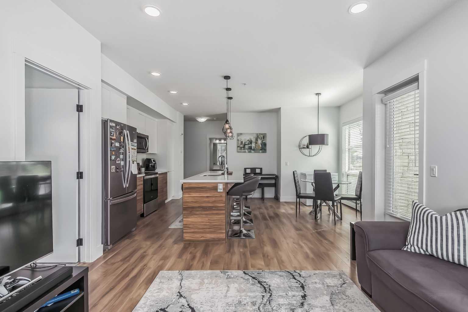112, 19621 40 Street SE