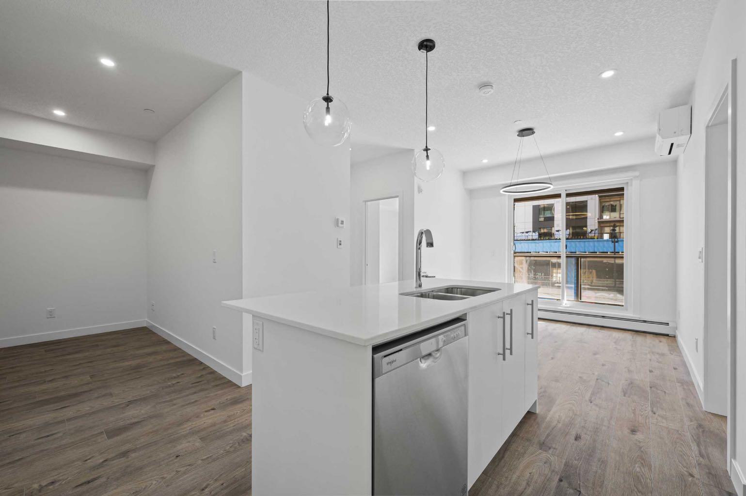 315, 8370 Broadcast Avenue SW