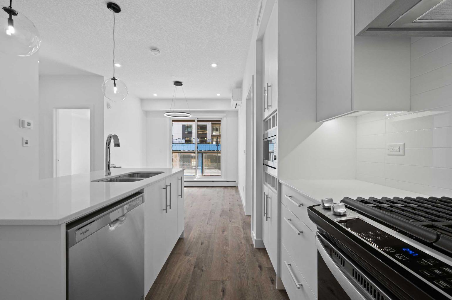 315, 8370 Broadcast Avenue SW
