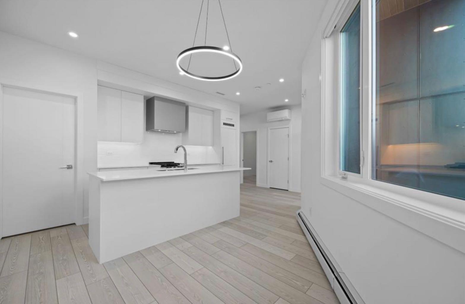 102, 8370 Broadcast Avenue SW