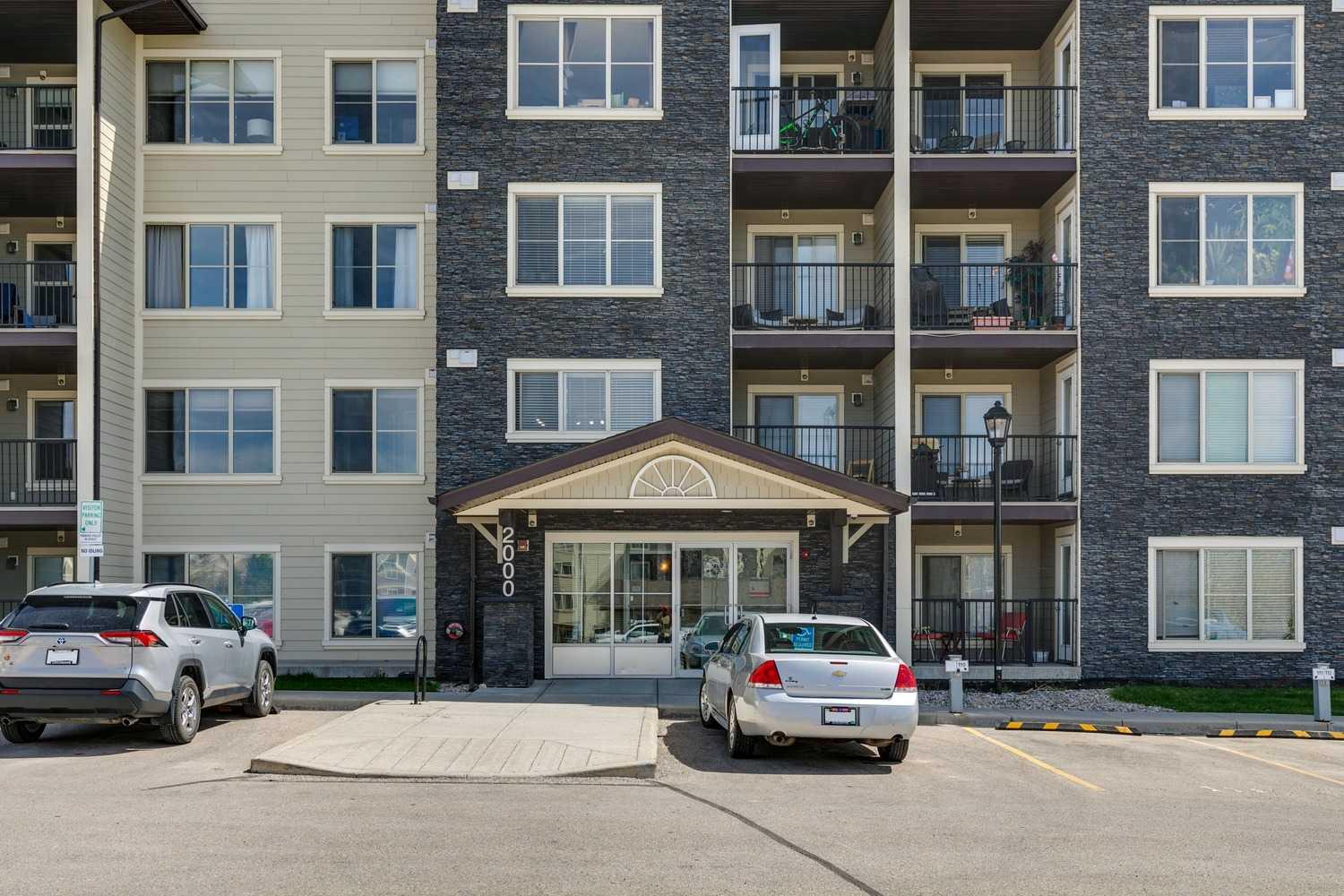 2301, 625 Glenbow Drive 