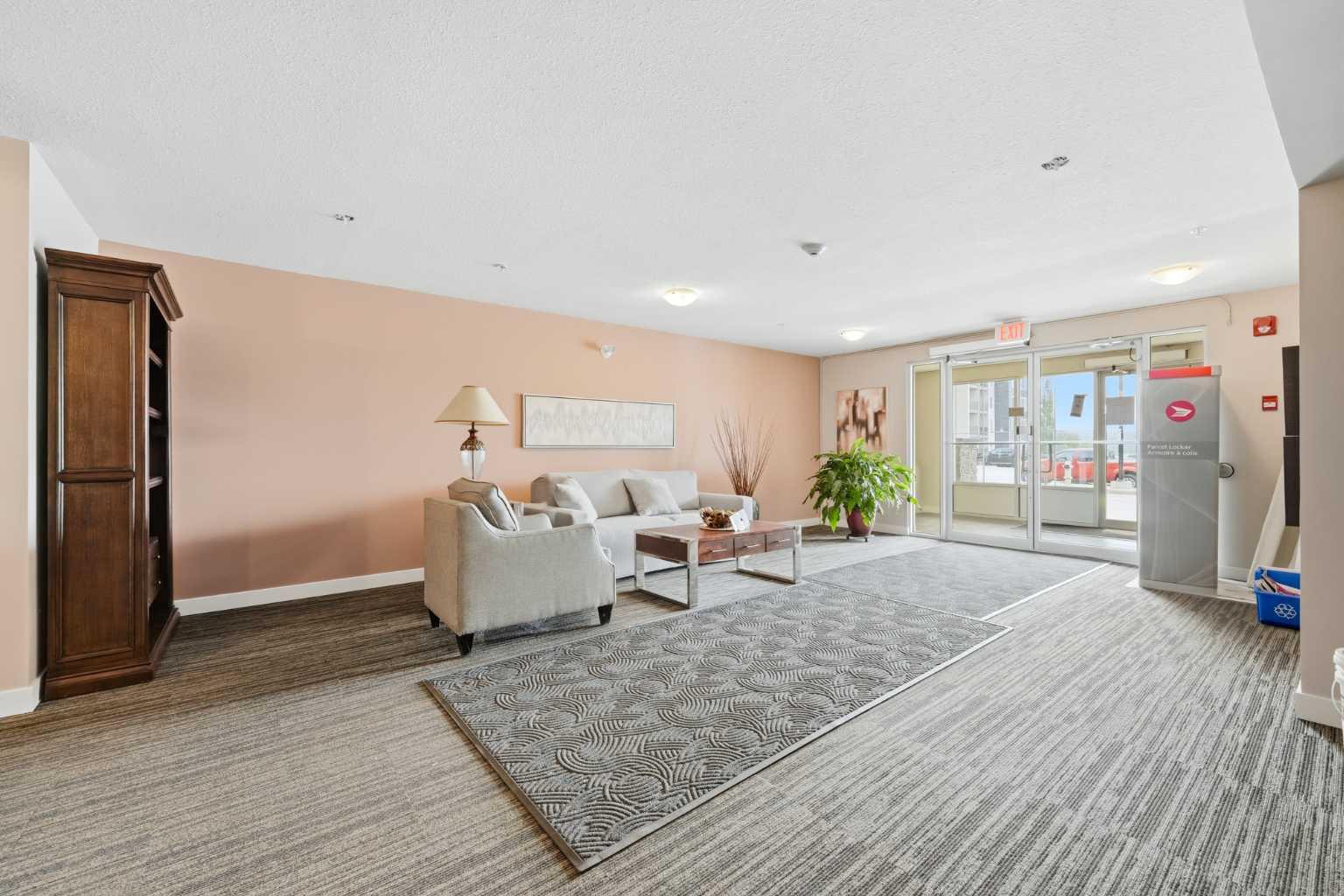 1110, 625 Glenbow Drive 