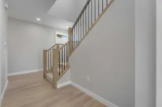 406 South Shore Drive 