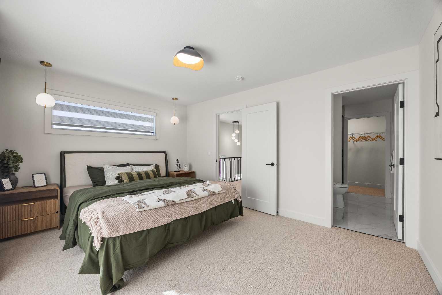 305, 67 Panatella Square NW