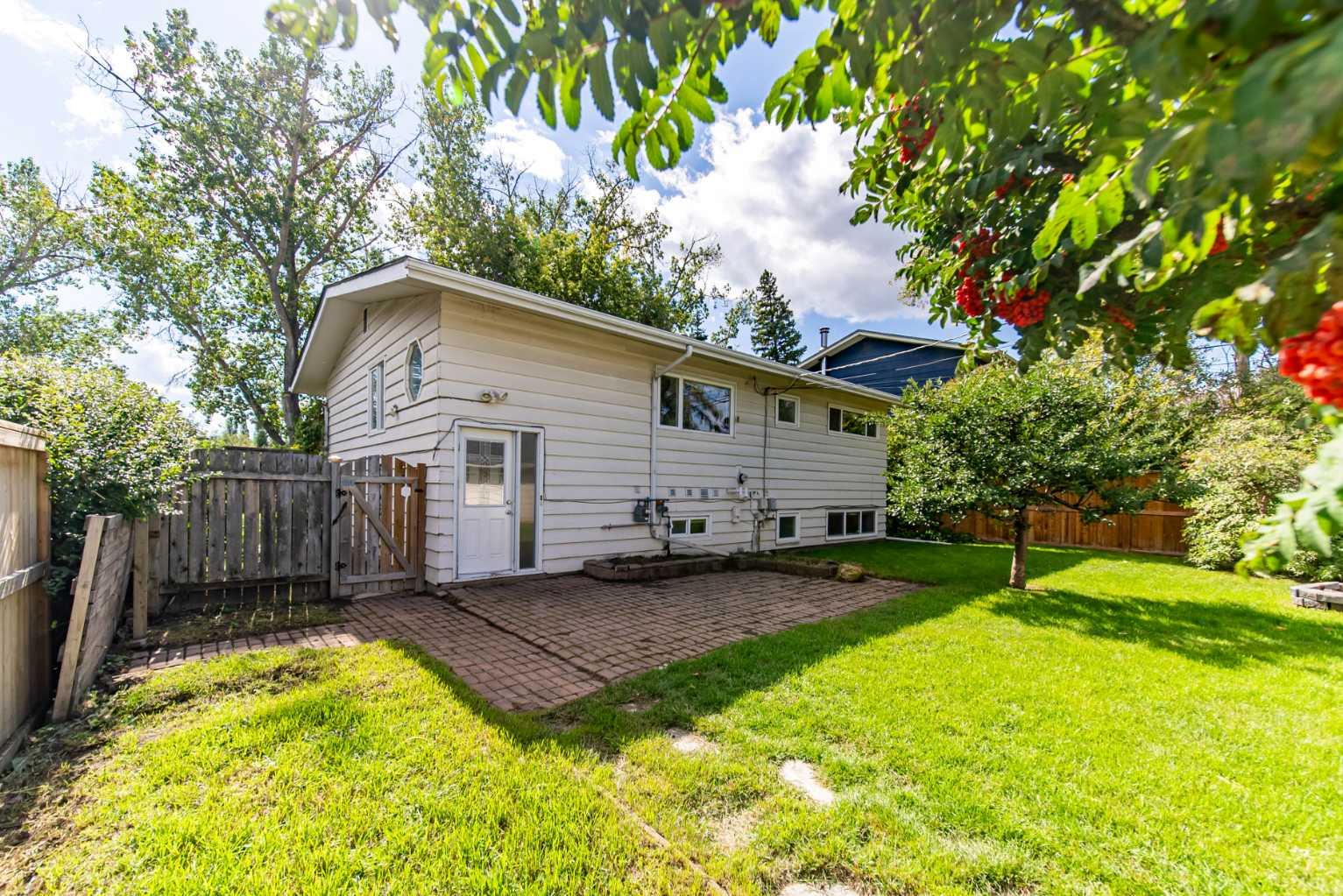 532 Willow Park Drive SE