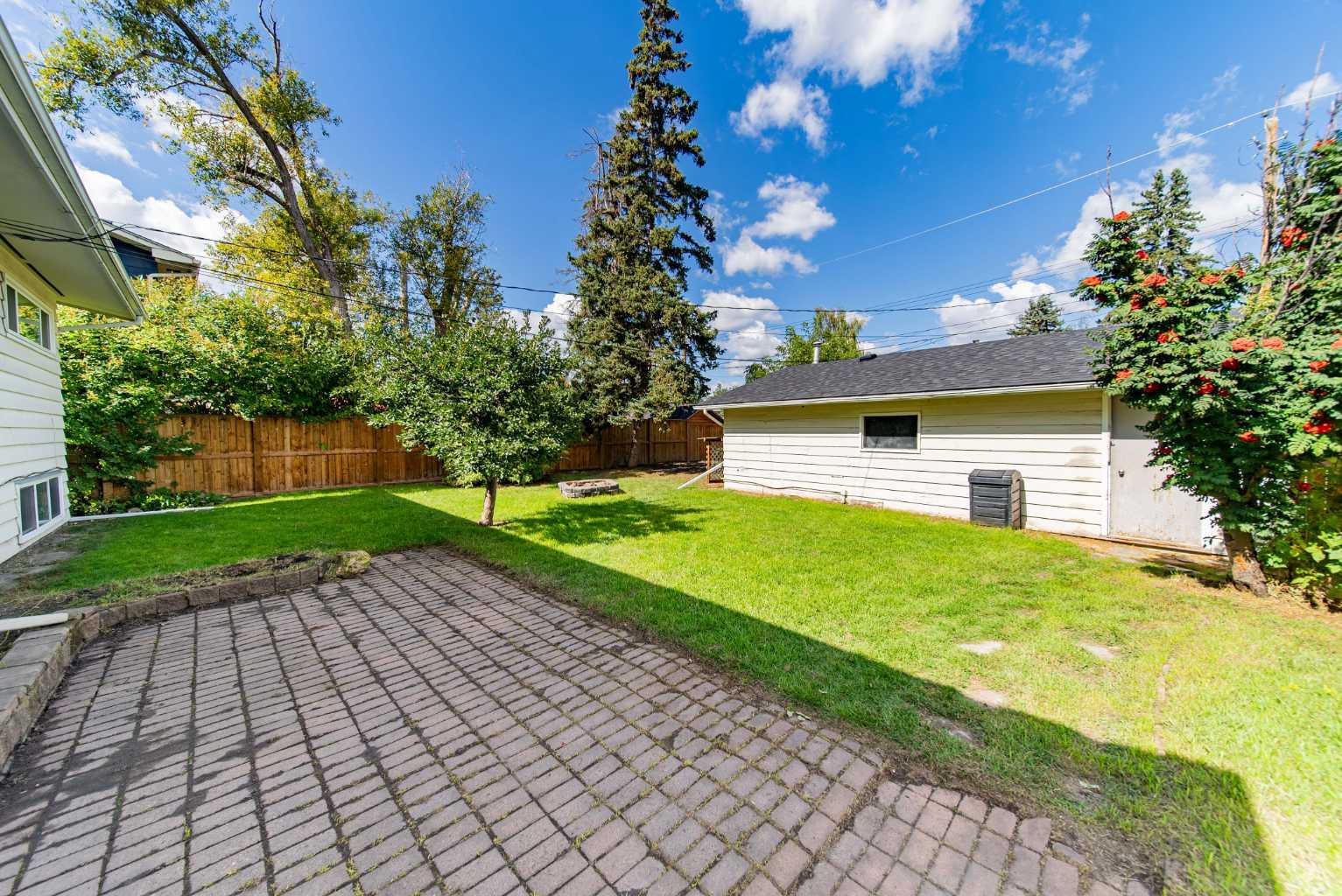 532 Willow Park Drive SE