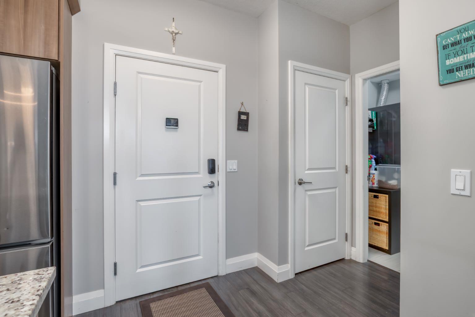 2203, 15 Sunset Square 