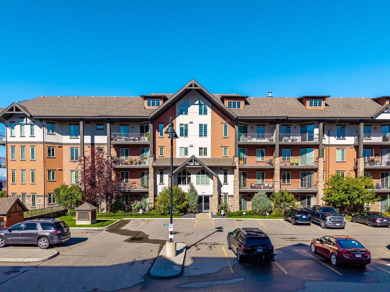 2203, 15 Sunset Square 