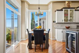310 Gleneagles View 