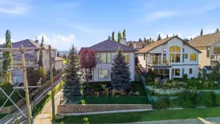 310 Gleneagles View 
