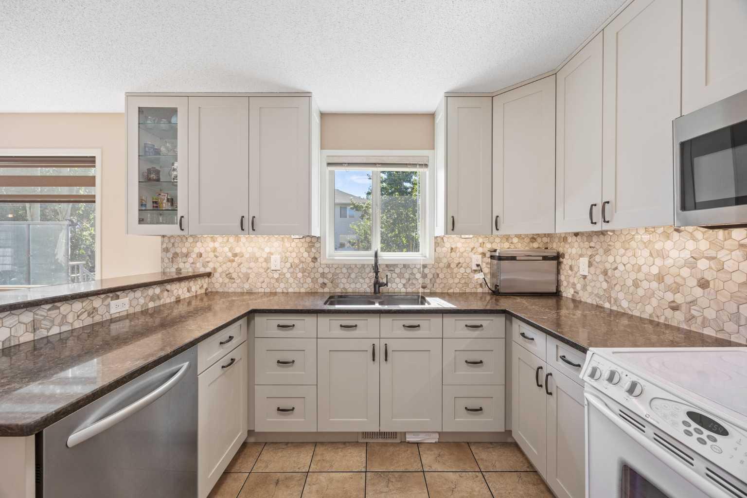 118 Lakeview Shores 
