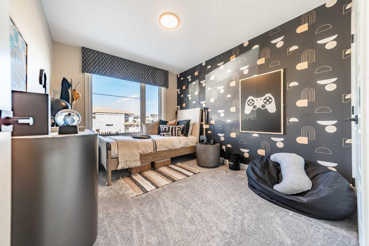 609 Lambeau Link SE