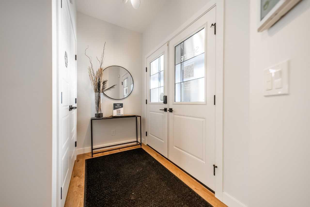 609 Lambeau Link SE