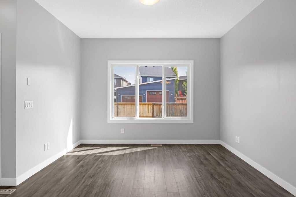 338 Fireside Boulevard 