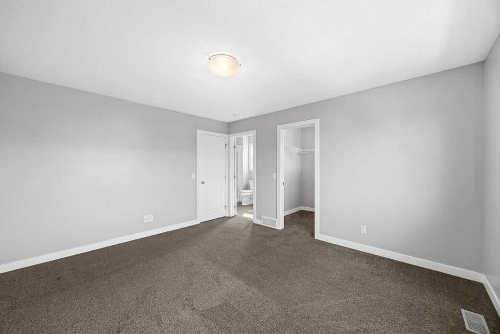 338 Fireside Boulevard 