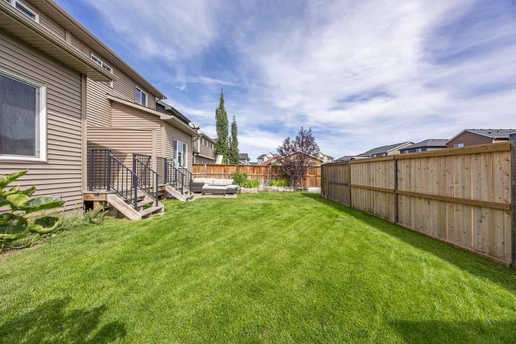 338 Fireside Boulevard 