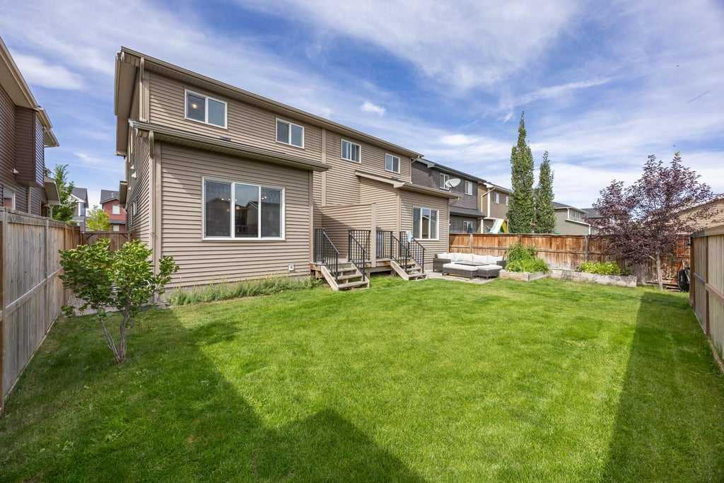 338 Fireside Boulevard 