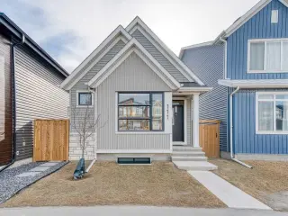 111 Haskayne Drive NW