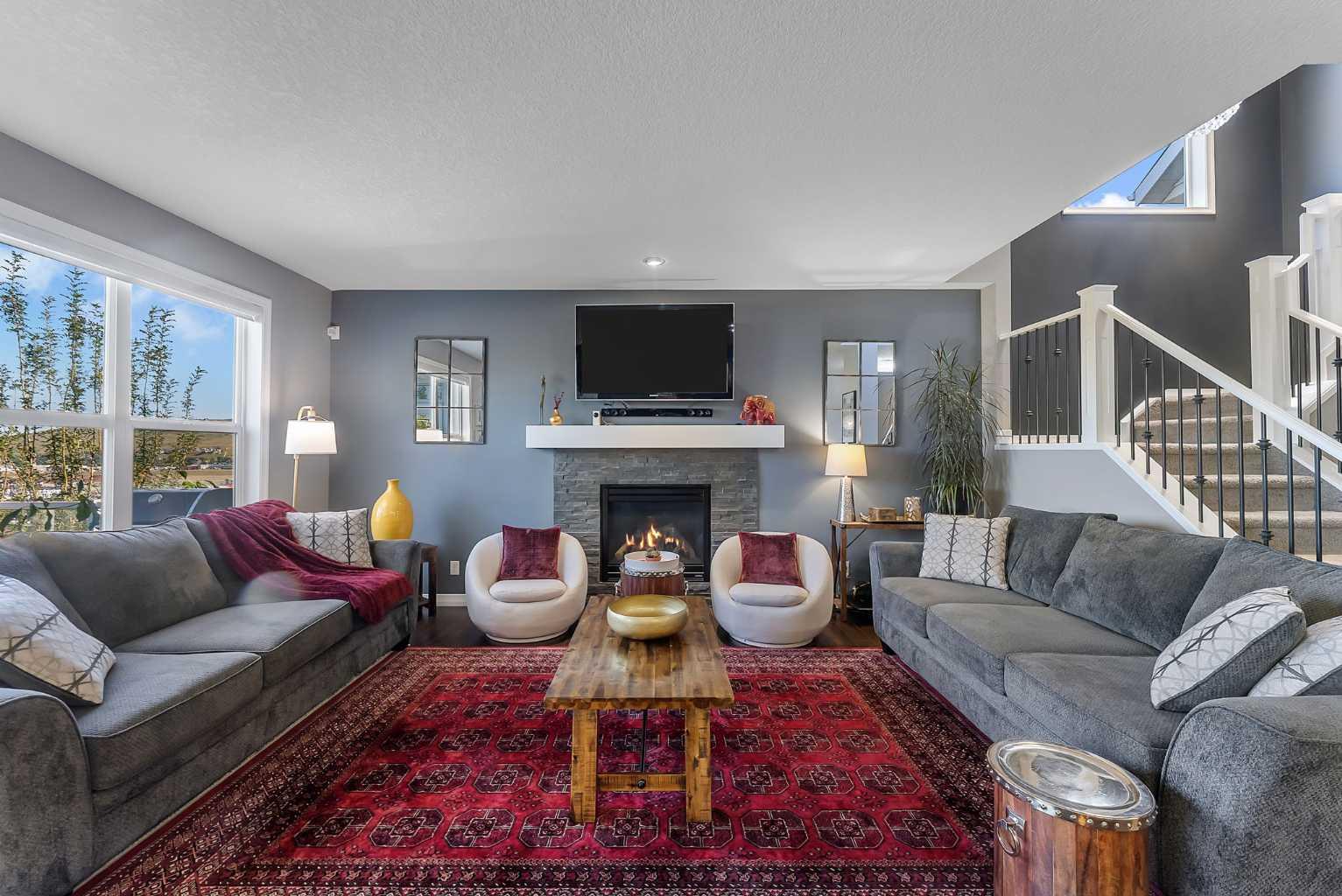 128 Ridge View Close 
