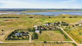 270055 Township Road 234A  