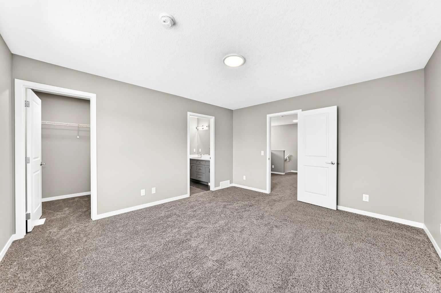 1344 Mahogany Boulevard SE