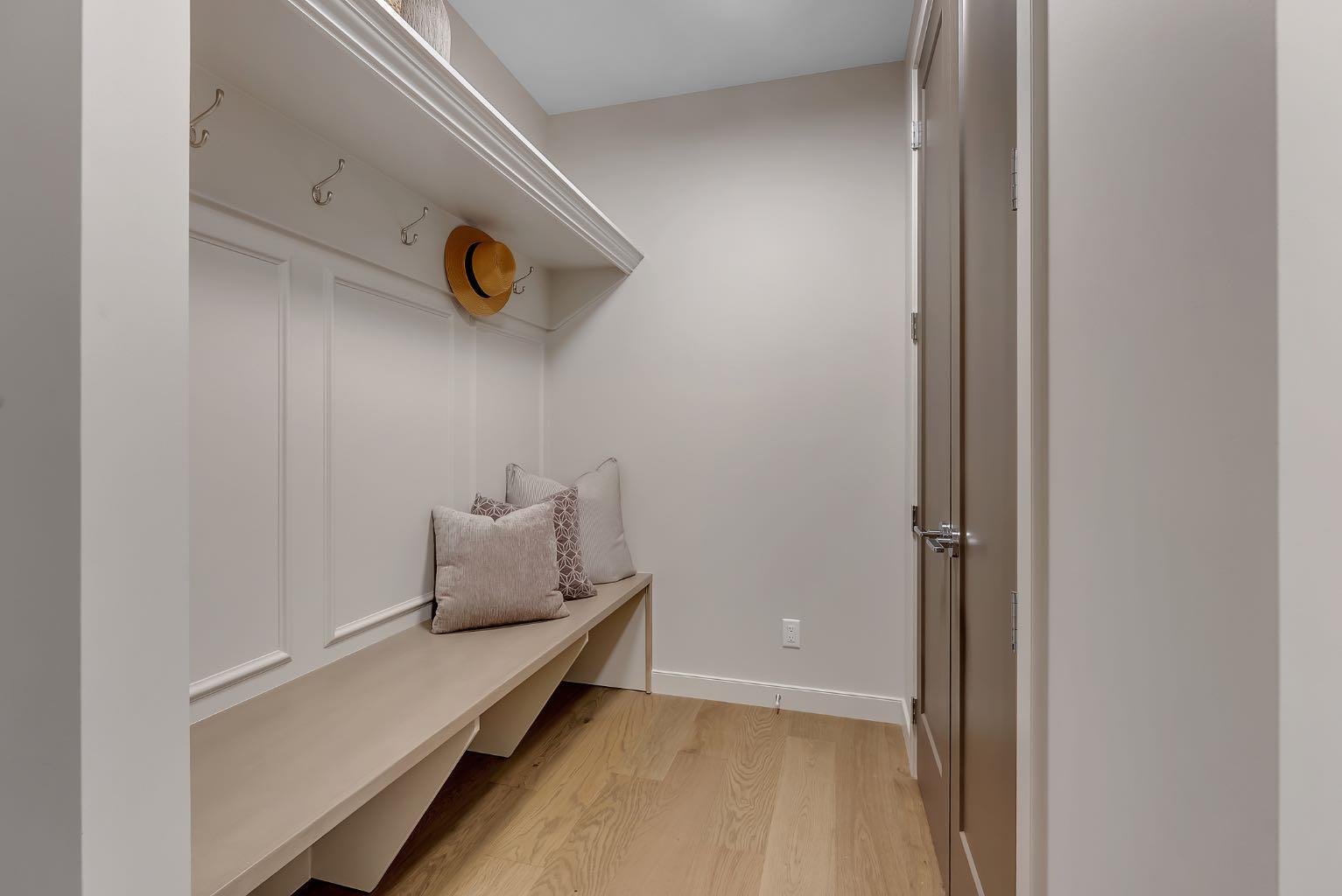 969 South Shore Terrace 