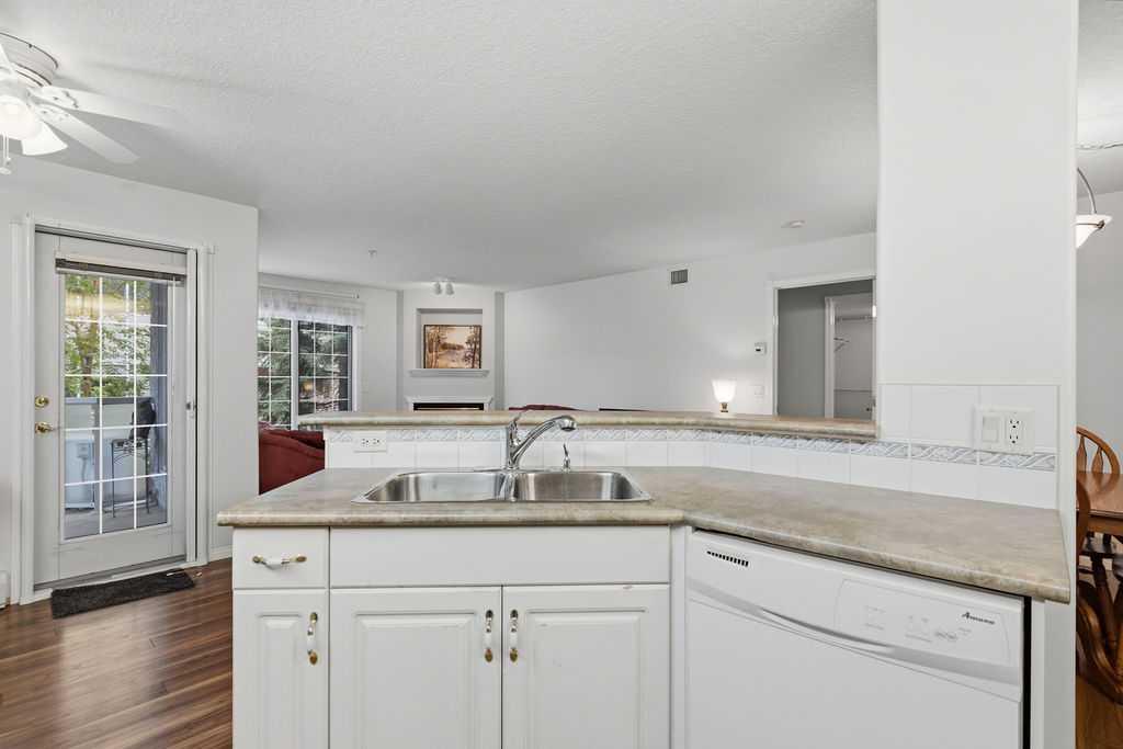 232, 8535 Bonaventure Drive SE