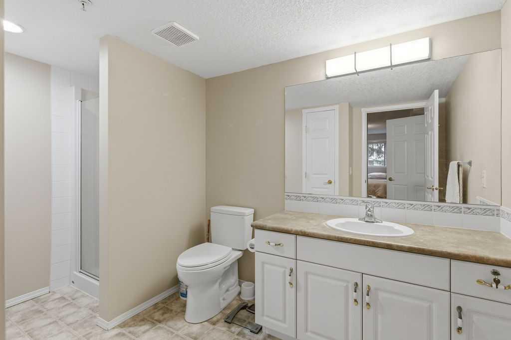 232, 8535 Bonaventure Drive SE