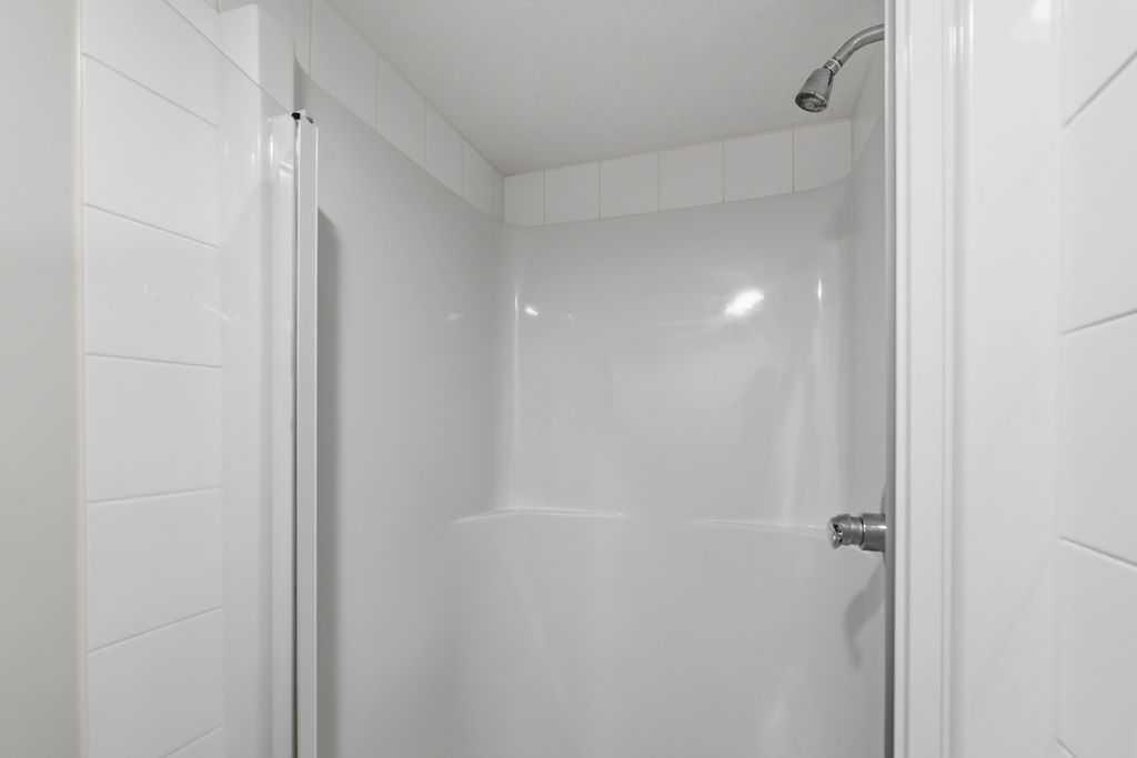 232, 8535 Bonaventure Drive SE