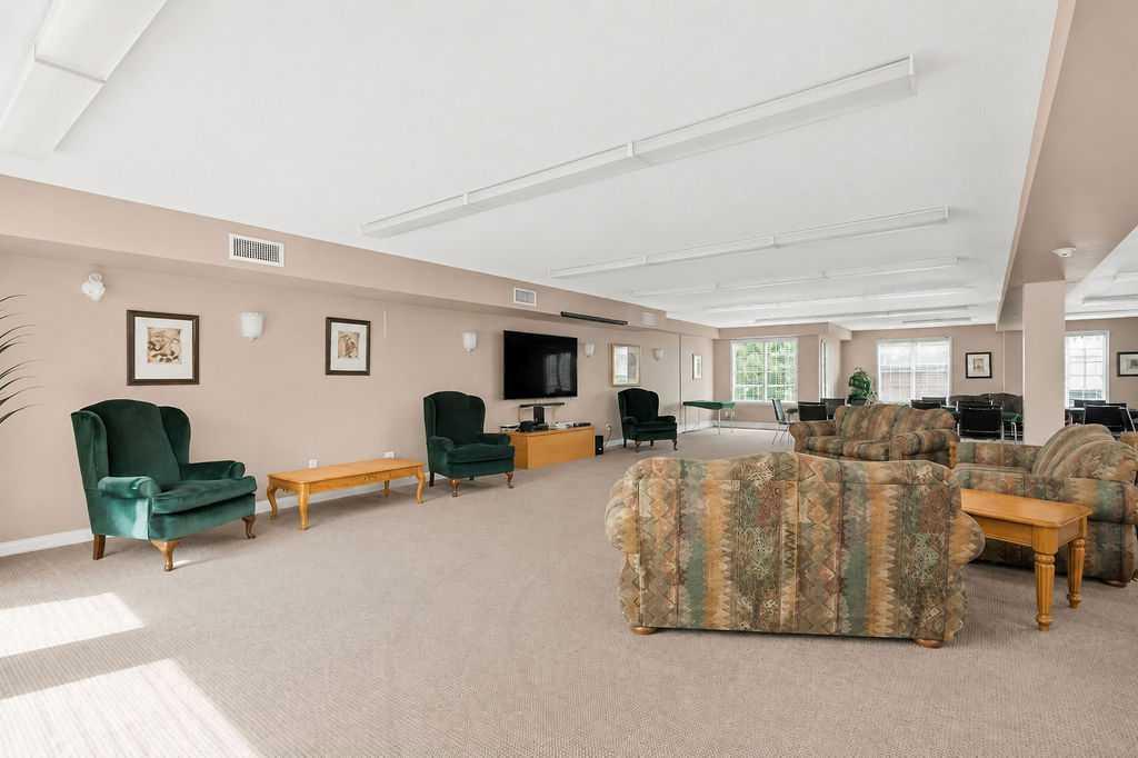 232, 8535 Bonaventure Drive SE