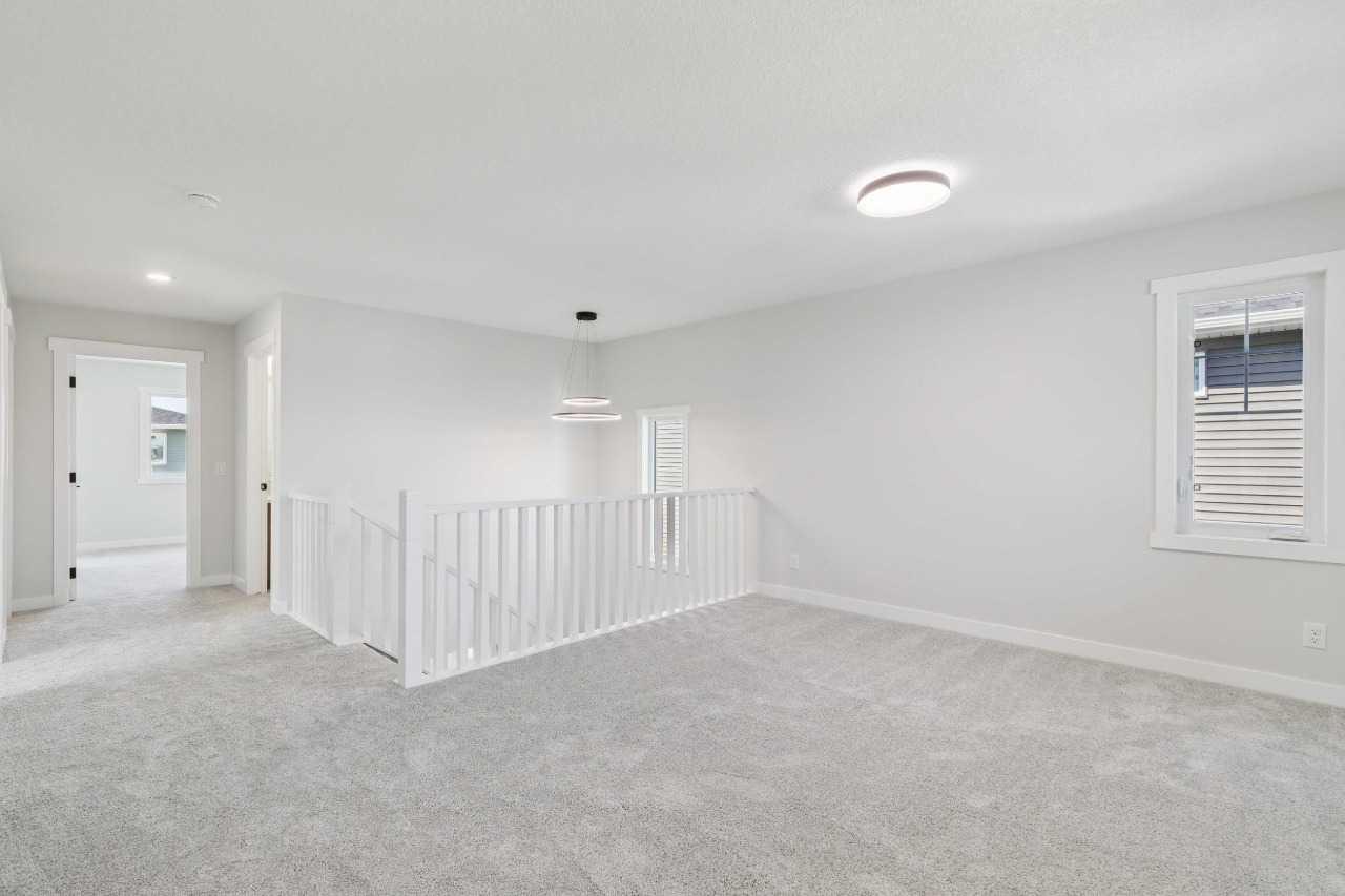 245 Dawson Wharf Crescent 