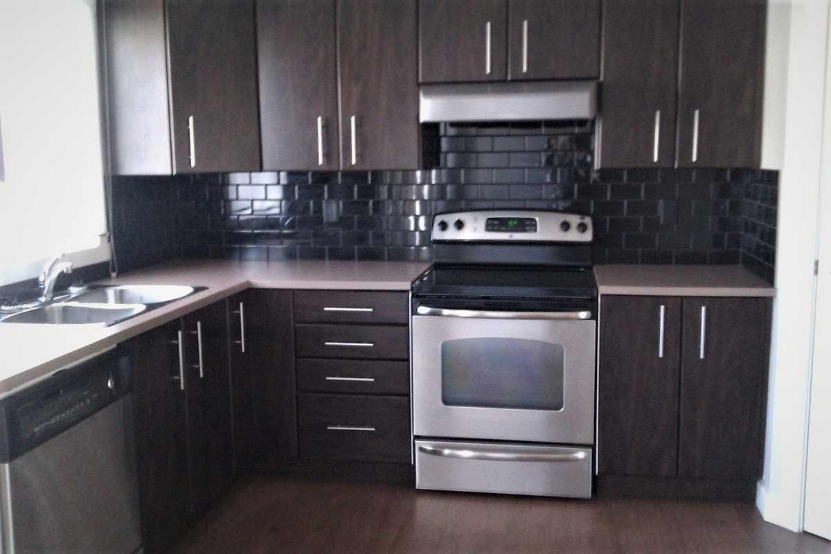 1206, 2445 Kingsland Road SE